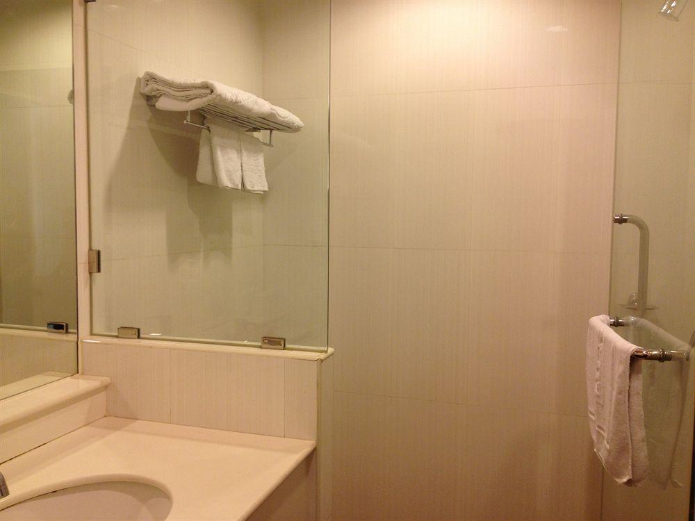 Lido Millennium Hotel Bangkok Ngoại thất bức ảnh