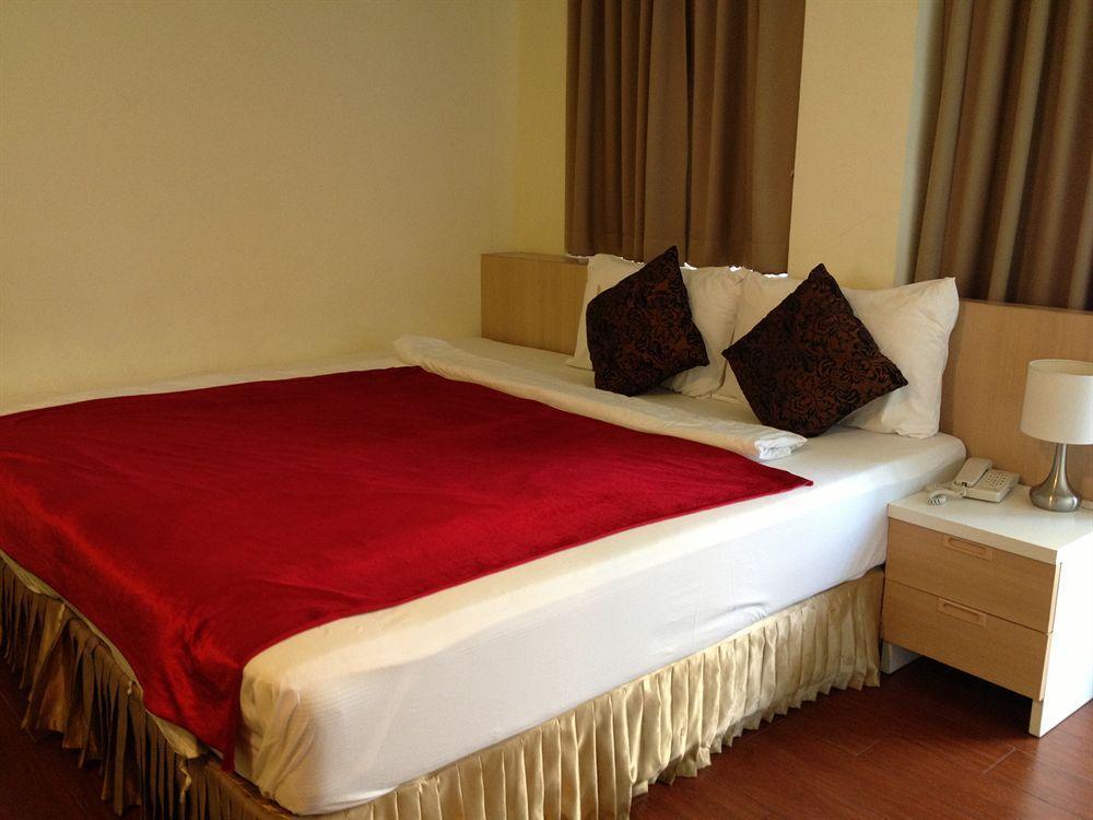 Lido Millennium Hotel Bangkok Ngoại thất bức ảnh